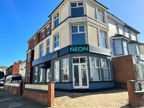 neon neon